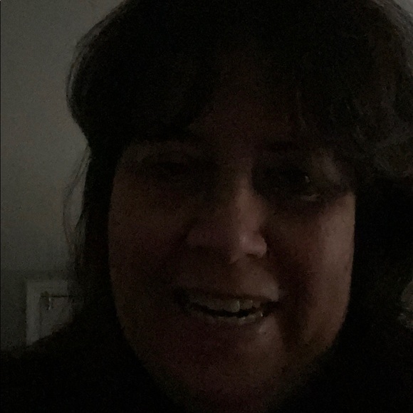 Meet your Posher, Maura - Picture 1 of 1